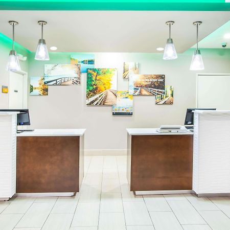 La Quinta Inn And Suites By Wyndham Elkhart Exterior foto