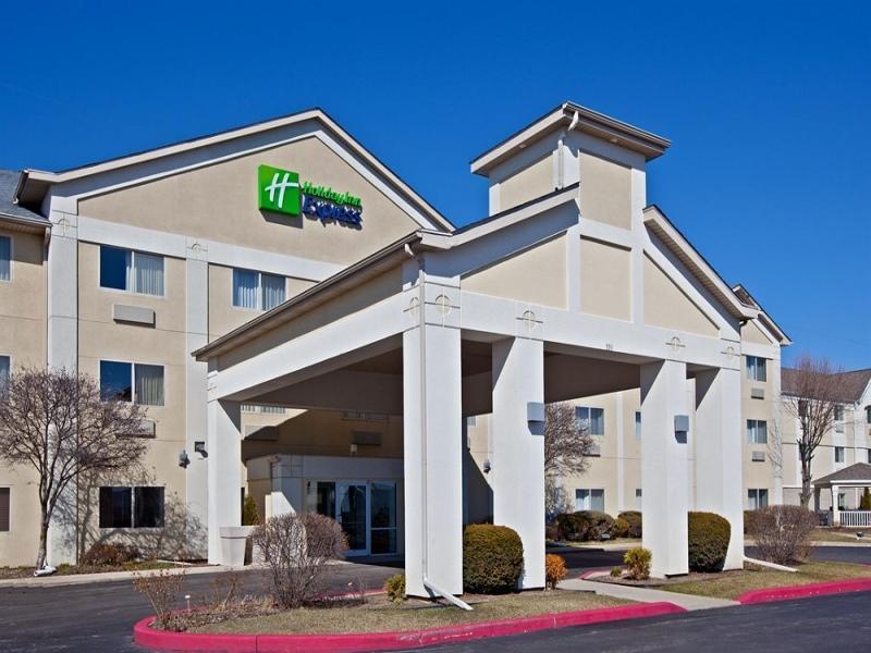 La Quinta Inn And Suites By Wyndham Elkhart Exterior foto
